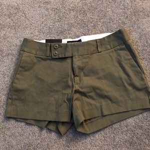 Banana Republic Olive Shorts 6